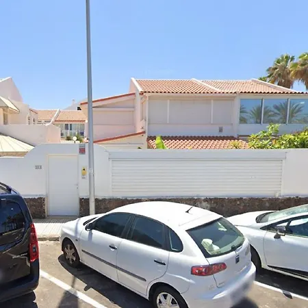 度假居 Casa Playa De Las Americas *